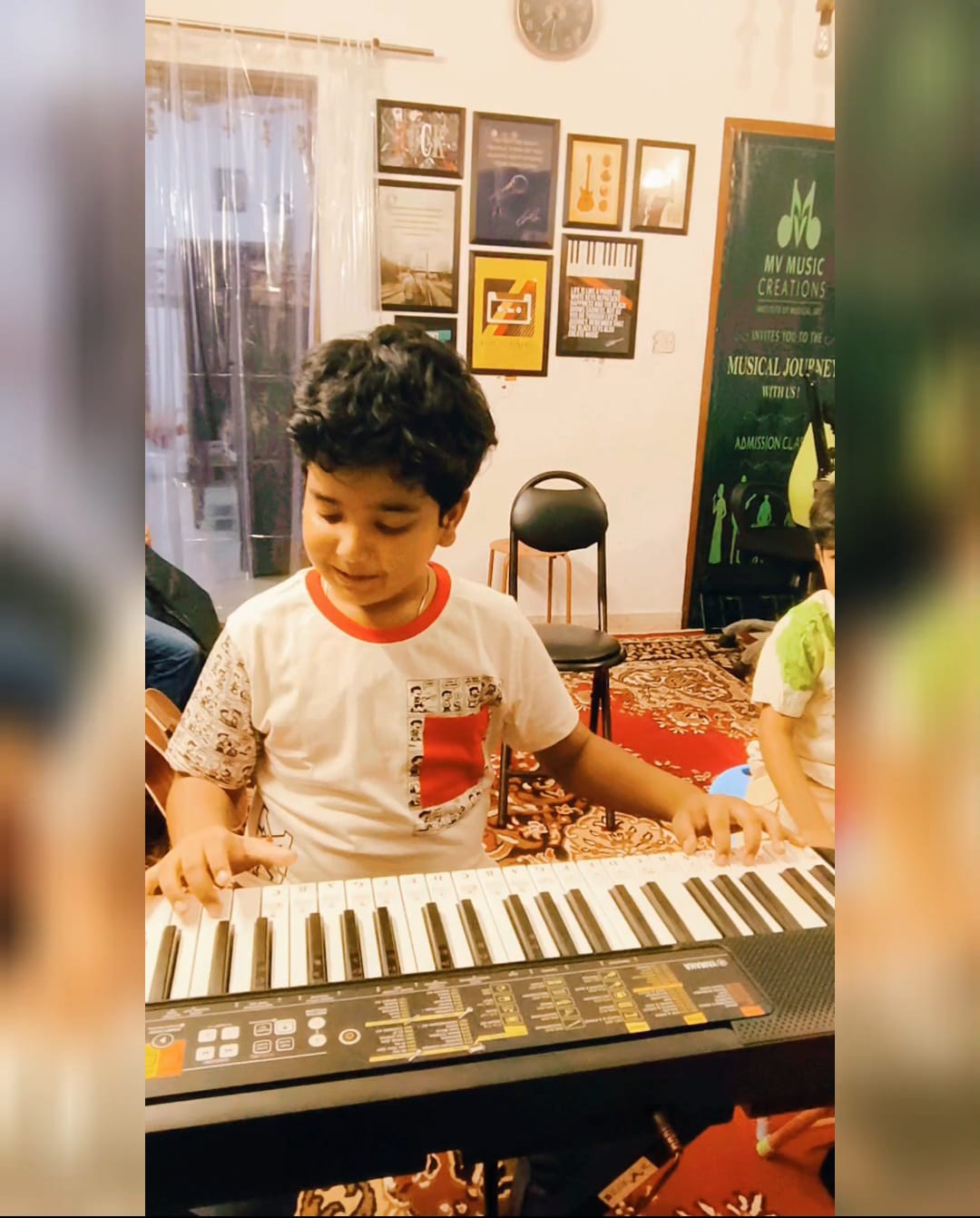 Keyboard / Piano